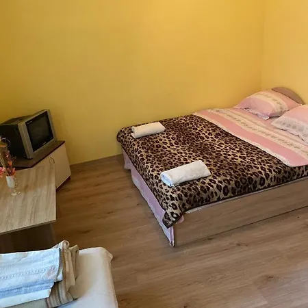 Lägenhet апартмент 27 юли 2 *