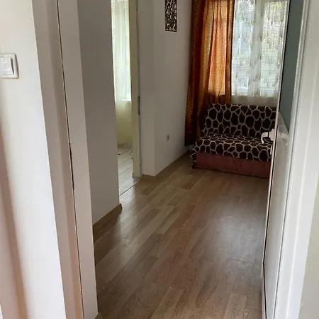 апартмент 27 юли 2 Lägenhet *