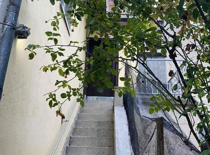 Apartment апартмент 27 юли 2