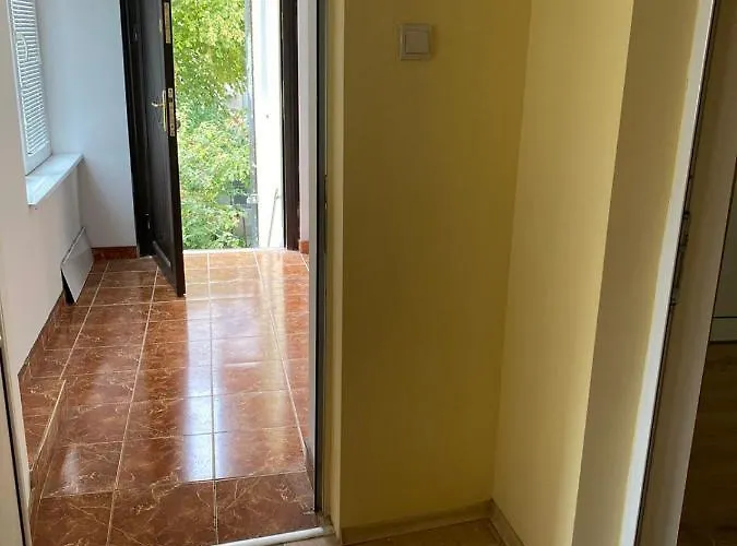 Apartment апартмент 27 юли 2